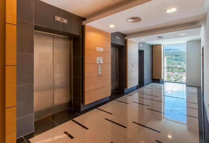 Apartment Elevator